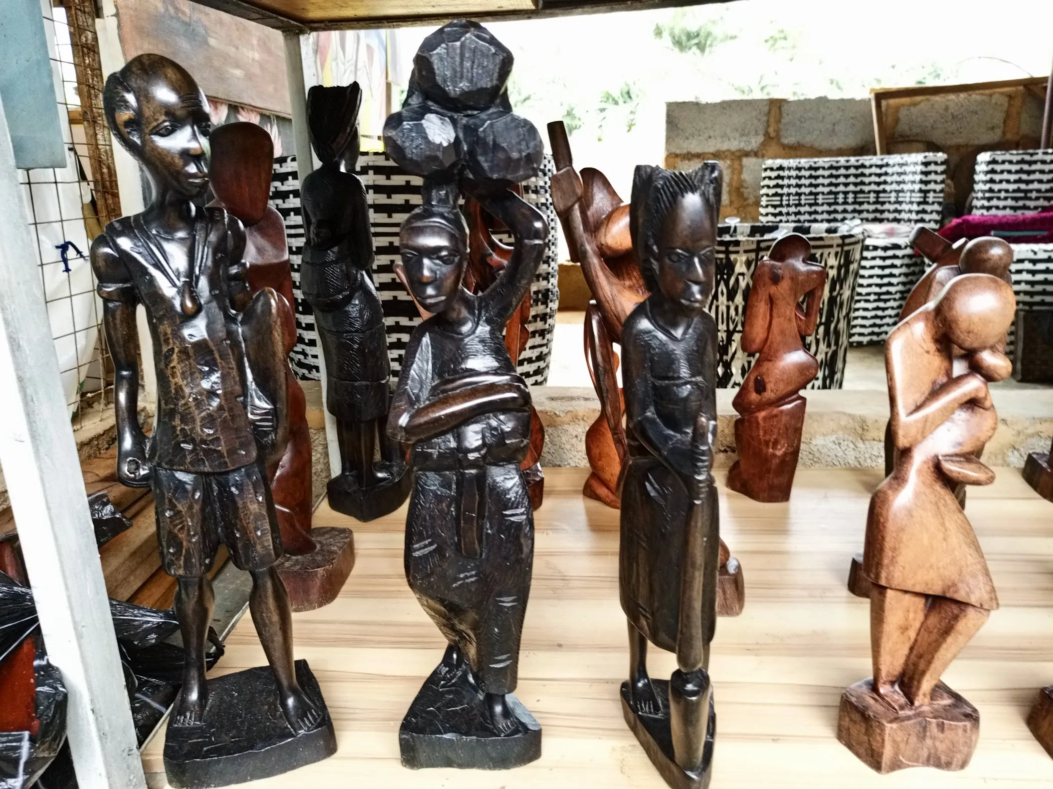 Uncovering the Best Local Nigerian Art Markets and Studios