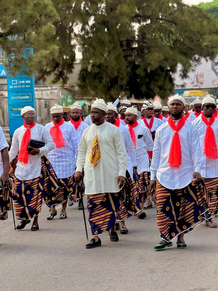 Fashion for men at Calabar Carnival 2024, highlighting vibrant colors and traditional African designs in creative carnival costumes