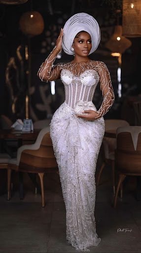 Nigerian Wedding Outfits for Brides 