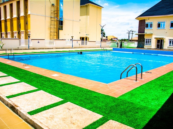 Top Luxury Hotel and Event Centre; Crispan Suites & Event Centre, Jos