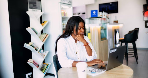 How to Balance Work and Travel as a Digital Nomad in Nigeria