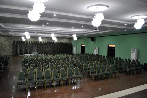 Dannic Hotels 