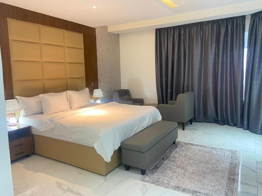 De Palms Hotel