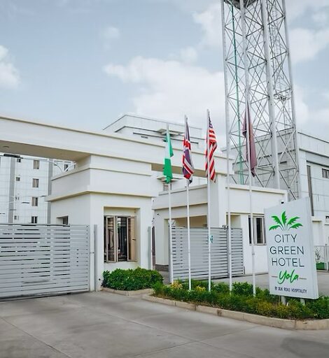 City Green Hotel