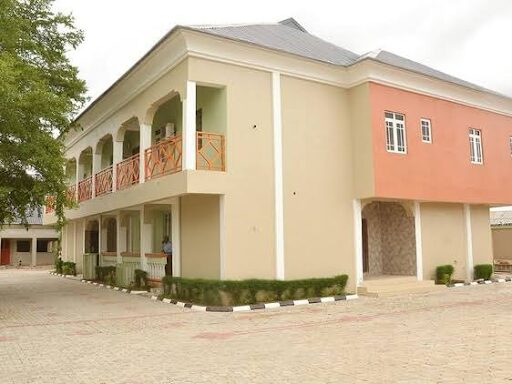 Jokems Airport-View Hotel 
