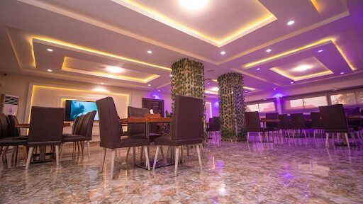 Satus Hotel