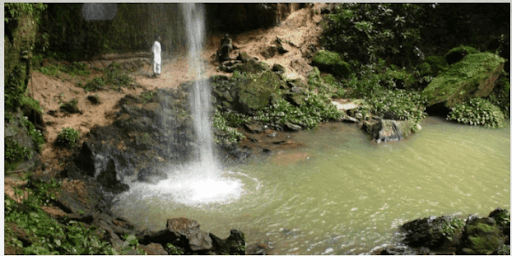 Ogbunike Cave in Anambra is nature's wonder and one of the top Instagrammable places in Southeast Nigeria. 