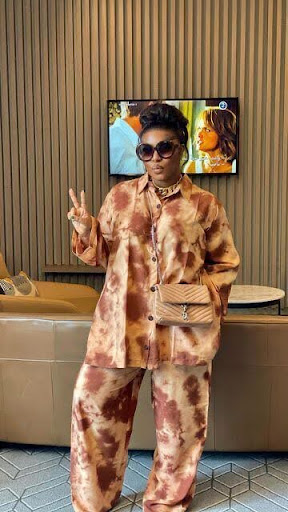 Know When and Where to Wear Prints