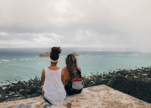  How tourism boards partner with travel influencers.