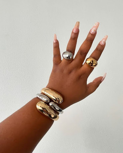Mixing Gold and Silver Accessories