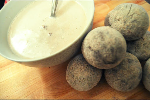 How Is Fura da Nono Made?