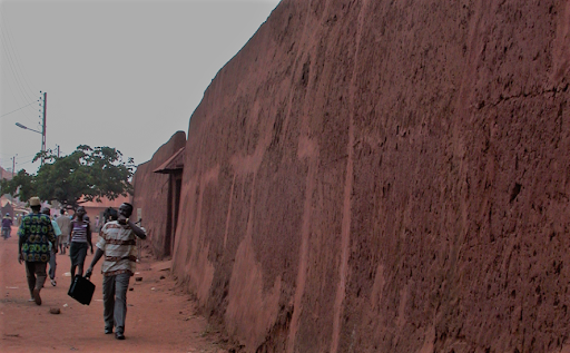 Benin Kingdom – City Walls And Royal Might