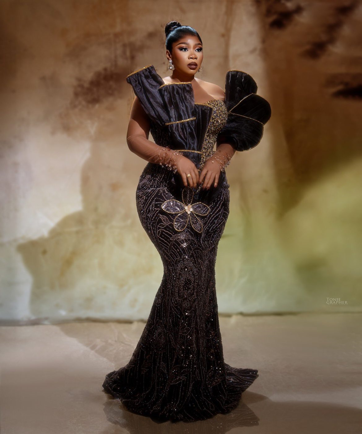 GINGERRR Movie Premiere: Star-Studded Nollywood Event & Red Carpet ...