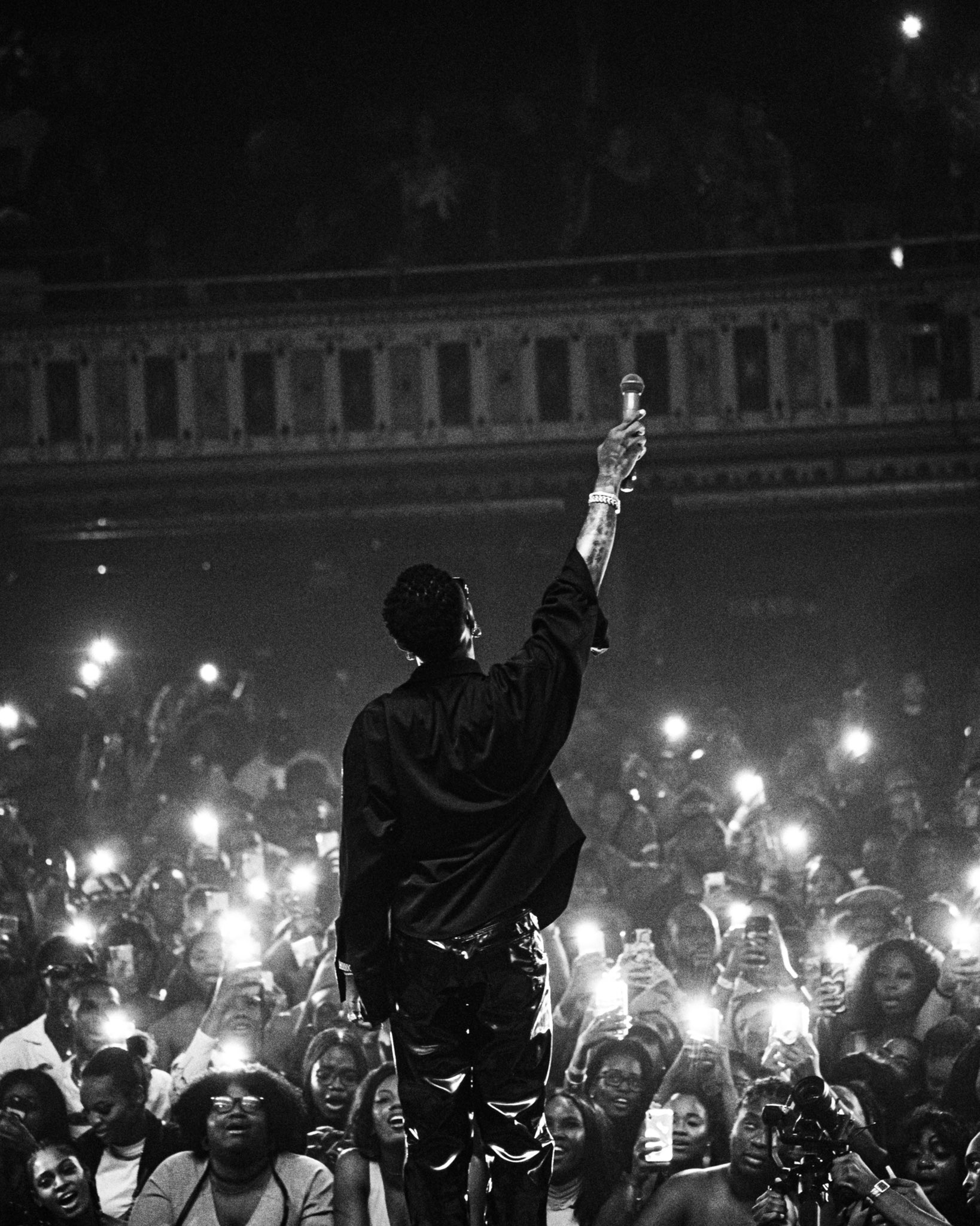 How Touring Contributes to Nigerian Musicians’ Wealth in 2025