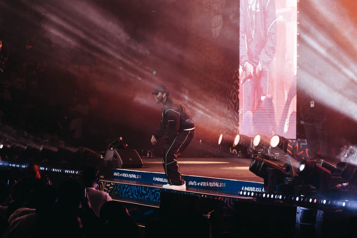 How Touring Contributes to Nigerian Musicians’ Wealth in 2025