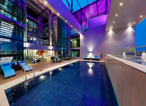 Legend Hotel Lagos Airport (Curio Collection by Hilton, Ikeja)