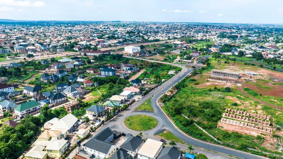 Administration and Regional Capital