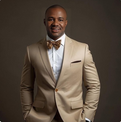 Life in a Tailoring Shop: No Closing Hours