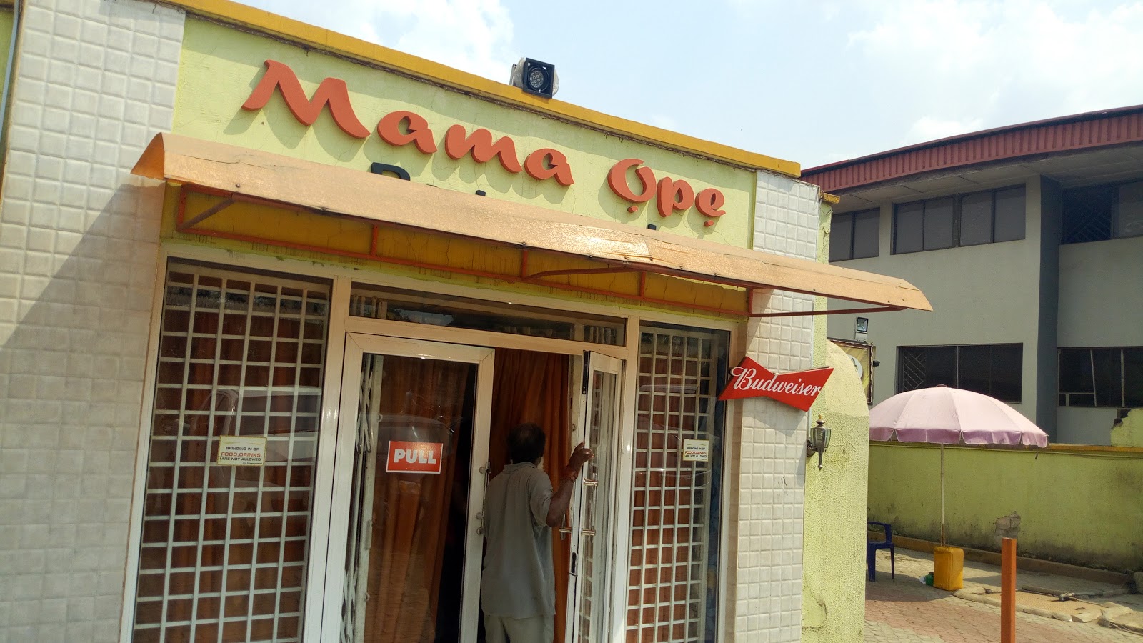 Mama Ope restaurant: where to eat like a local in Ibadan. 
