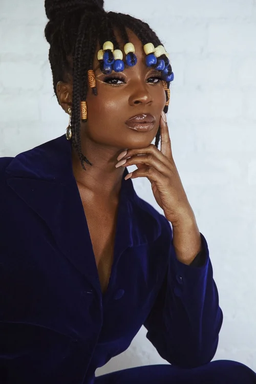 Delacyn – The Creative Director in Heels