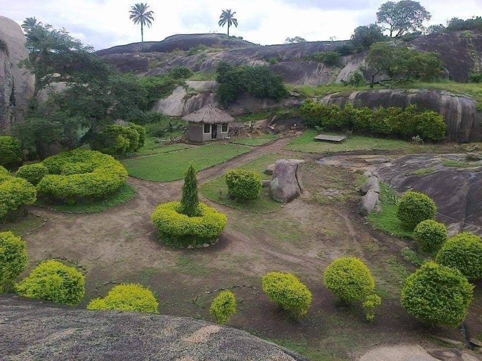 Ososo Hills is one of the most popular attractions in Edo. 
