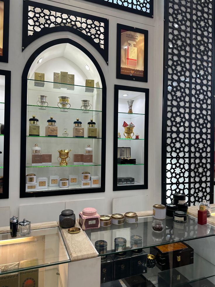 Building a Signature Scent Wardrobe