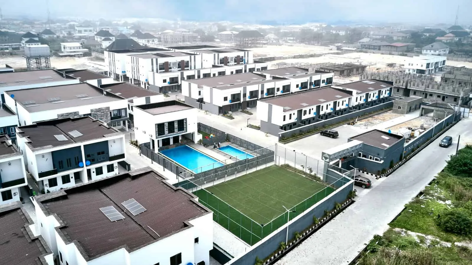 Real Estate: The Foundation of the Tourist Experience