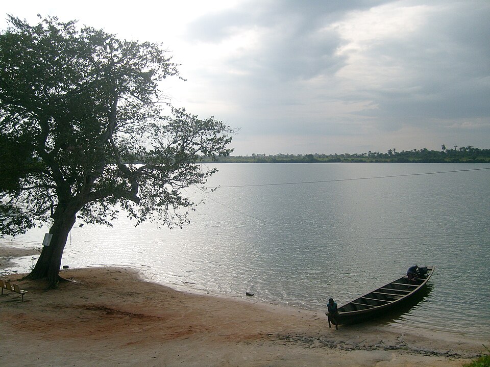 Imo state travel guide: A night view of Oguta Lake, which is the biggest lake in Nigeria
